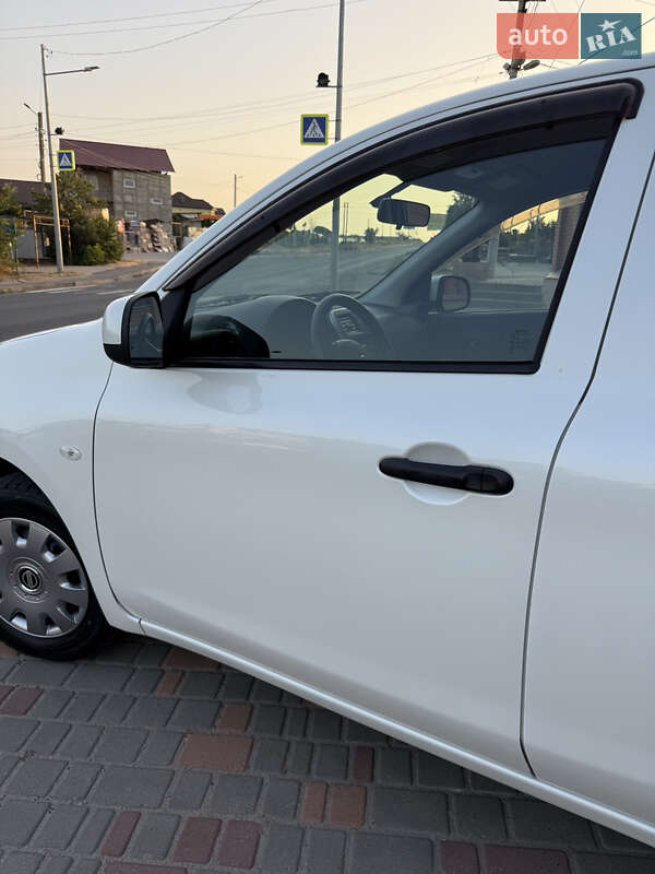 Хэтчбек Nissan Micra 2015 в Одессе