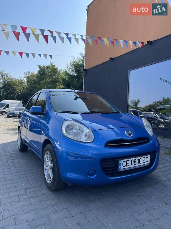 Хетчбек Nissan Micra 2011 в Чернівцях