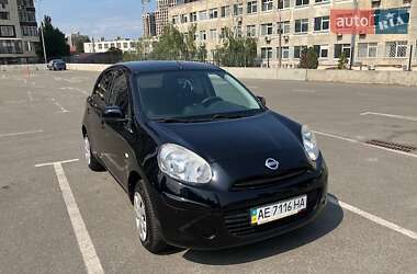 Хэтчбек Nissan Micra 2013 в Киеве