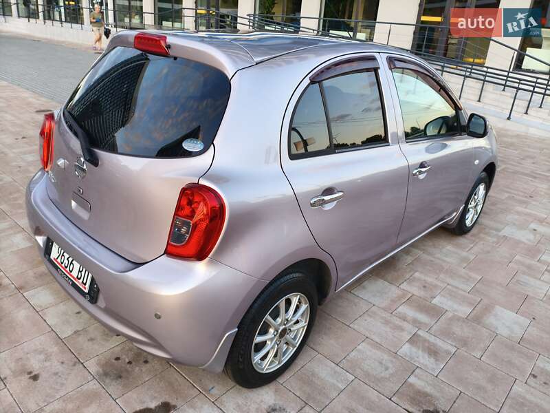Хэтчбек Nissan Micra 2016 в Киеве