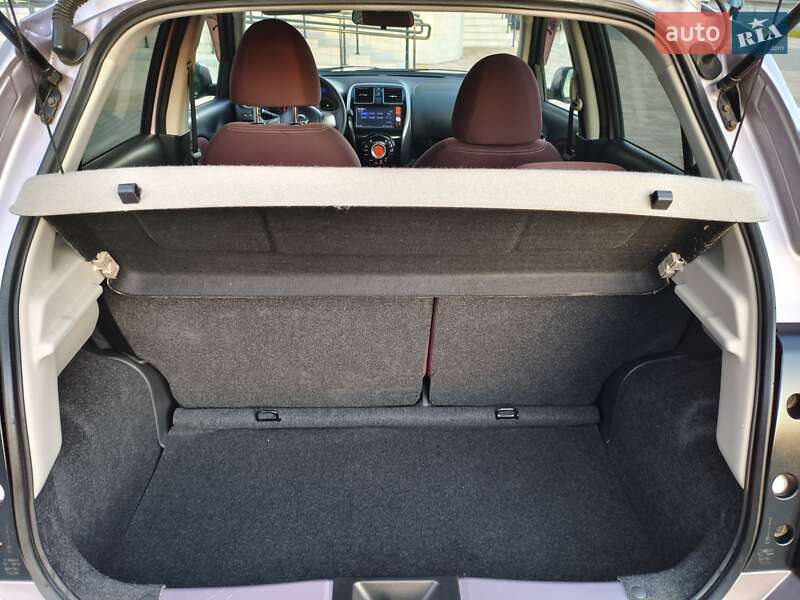 Хэтчбек Nissan Micra 2016 в Киеве