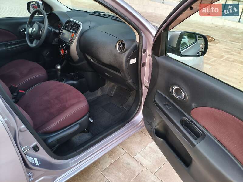 Хэтчбек Nissan Micra 2016 в Киеве