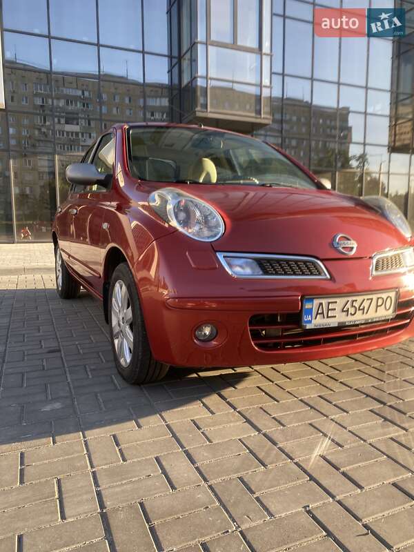 Хэтчбек Nissan Micra 2008 в Днепре