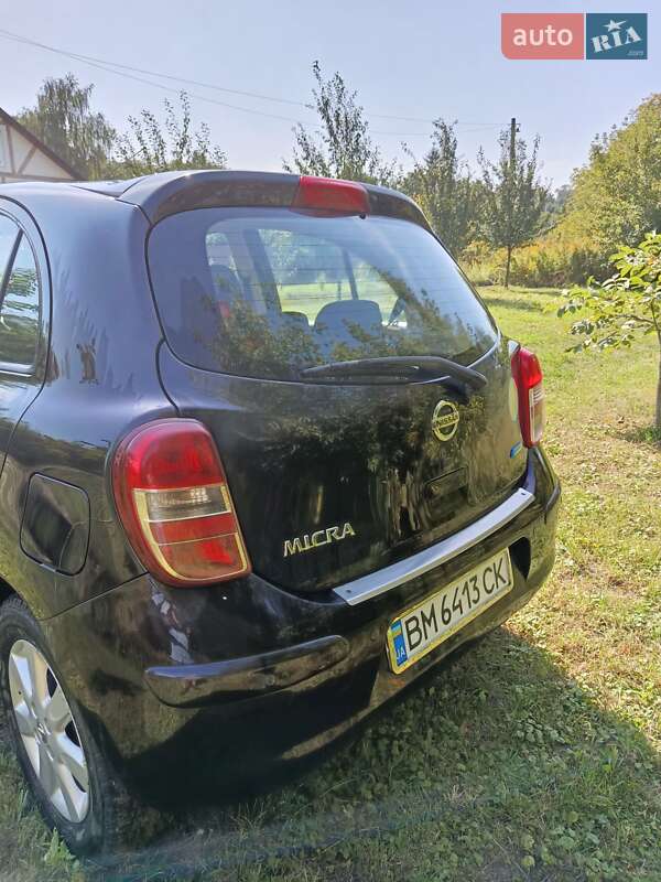 Хэтчбек Nissan Micra 2010 в Сумах