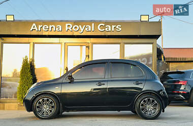 Хэтчбек Nissan Micra 2003 в 