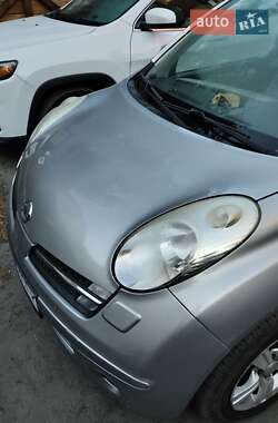 Хетчбек Nissan Micra 2005 в Ромнах