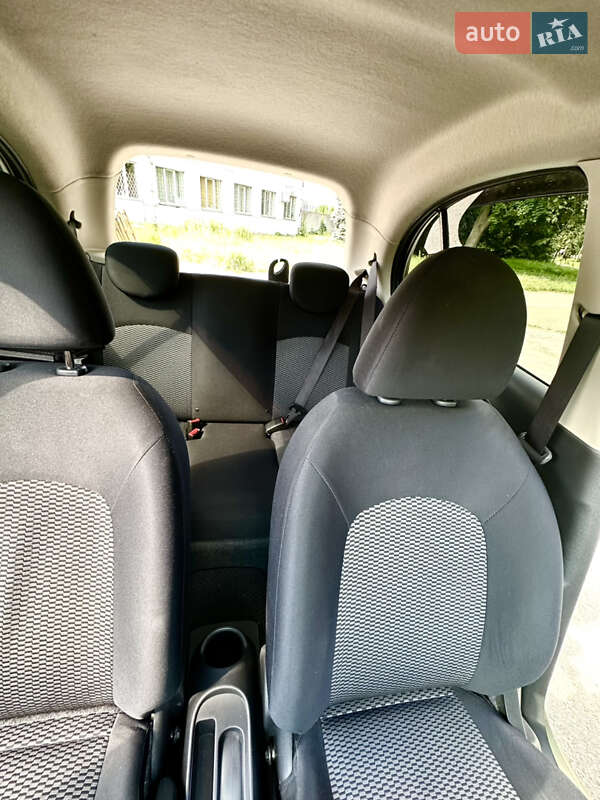 Хэтчбек Nissan Micra 2013 в Киеве