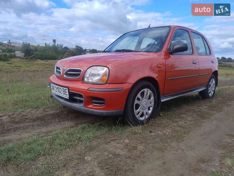 Nissan Micra 2001