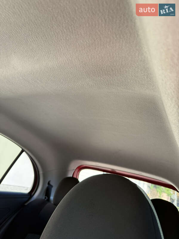 Хэтчбек Nissan Micra 2014 в Харькове