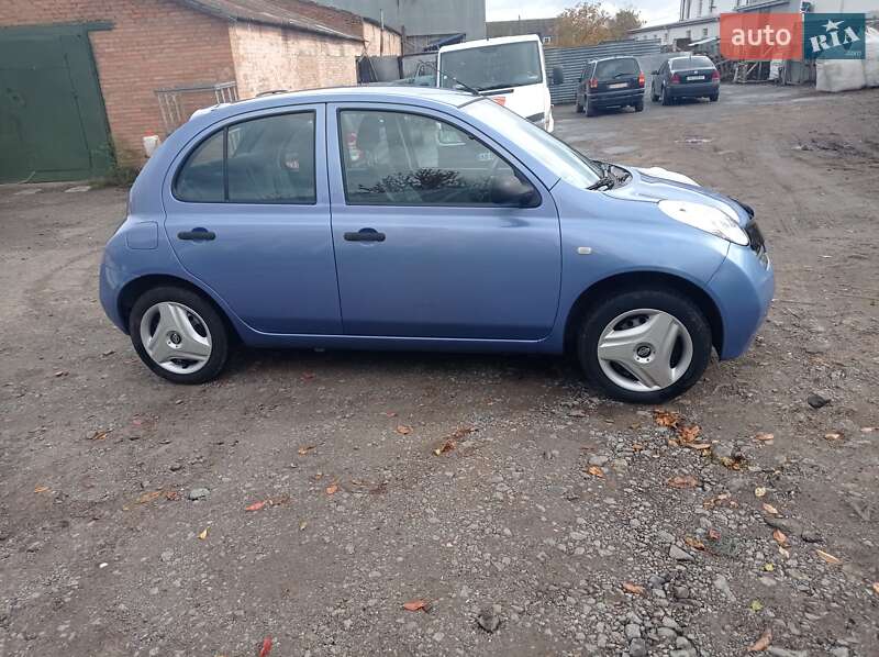 Хэтчбек Nissan Micra 2004 в Виннице