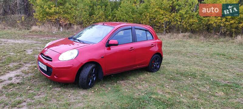 Хэтчбек Nissan Micra 2014 в Киеве фото 9 Хэтчбек Nissan Micra 2014 в Киеве