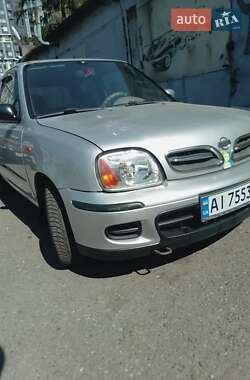 Хетчбек Nissan Micra 2002 в Києві