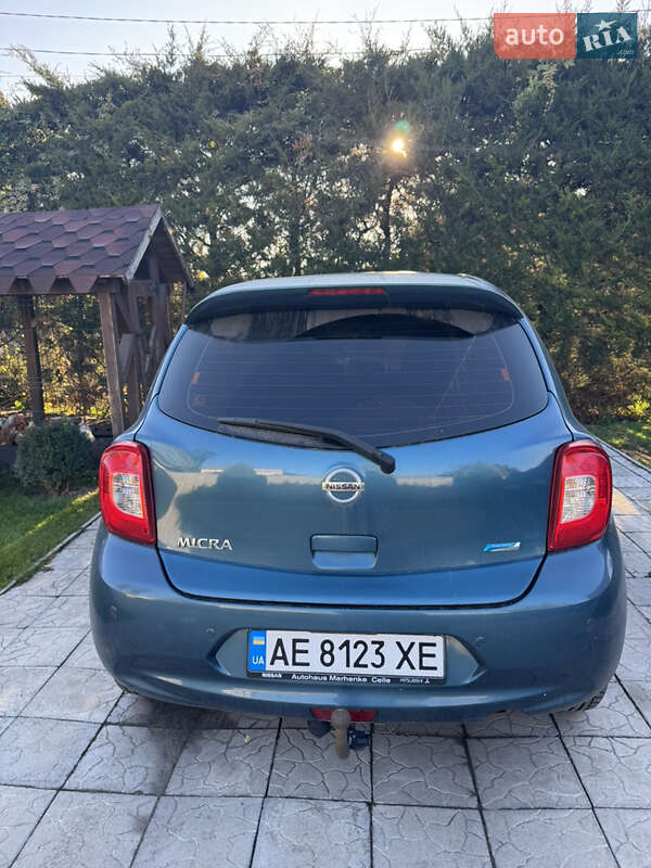 Хэтчбек Nissan Micra 2014 в Днепре