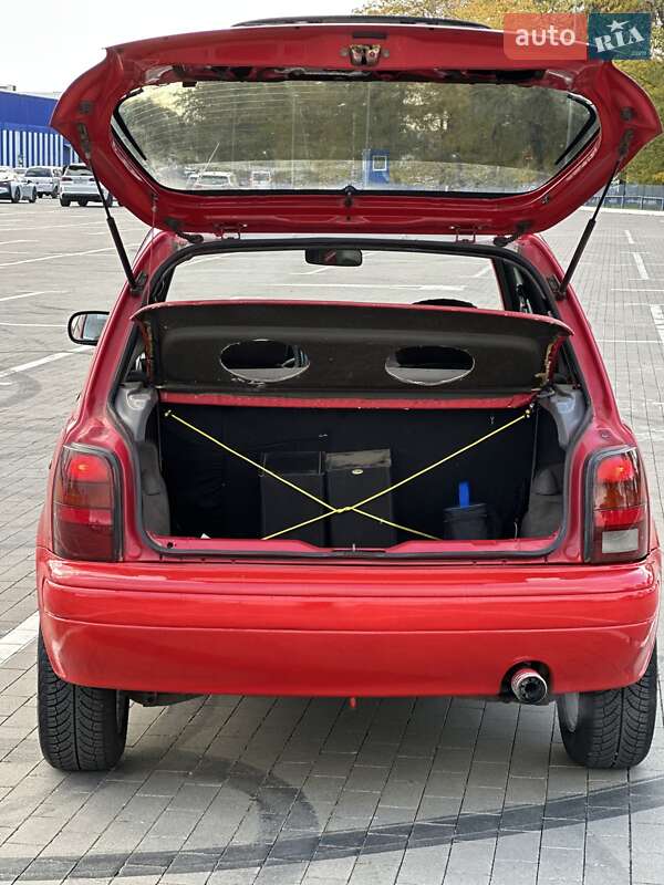 Хэтчбек Nissan Micra 1993 в Одессе