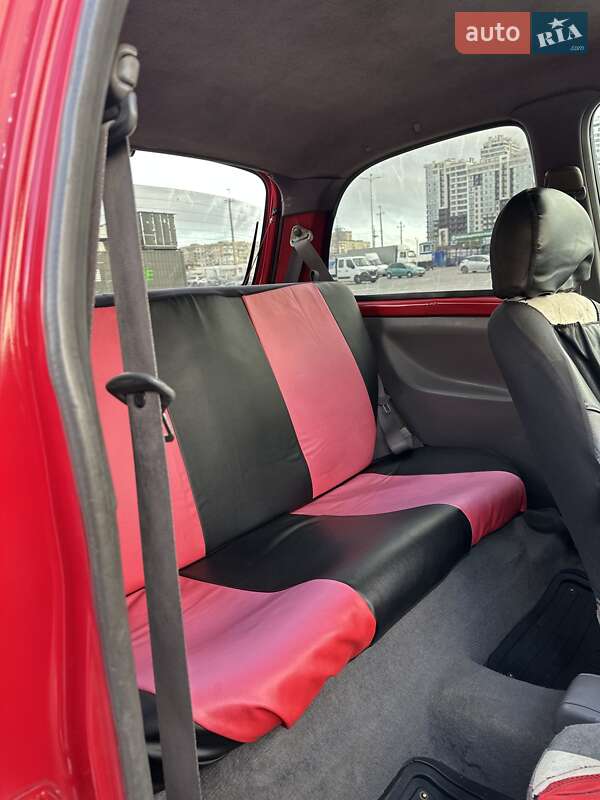 Хэтчбек Nissan Micra 1993 в Одессе