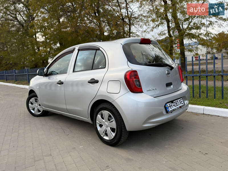 Хэтчбек Nissan Micra 2015 в Одессе