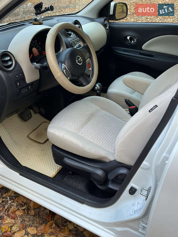 Хэтчбек Nissan Micra 2011 в Львове
