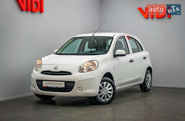 Хетчбек Nissan Micra 2013 в Києві