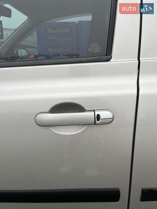 Хетчбек Nissan Micra 2005 в Вінниці