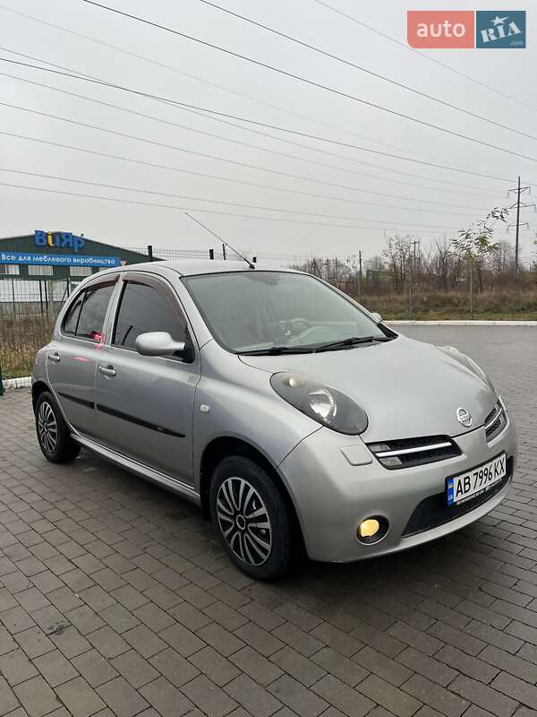 Хетчбек Nissan Micra 2005 в Вінниці