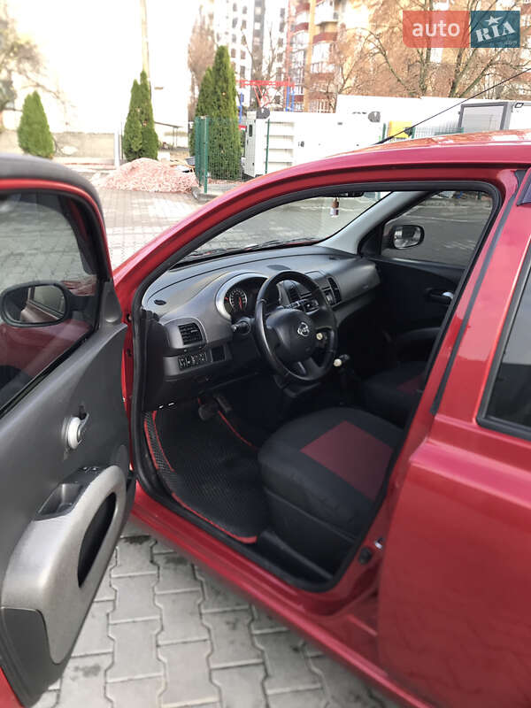 Хетчбек Nissan Micra 2007 в Вінниці
