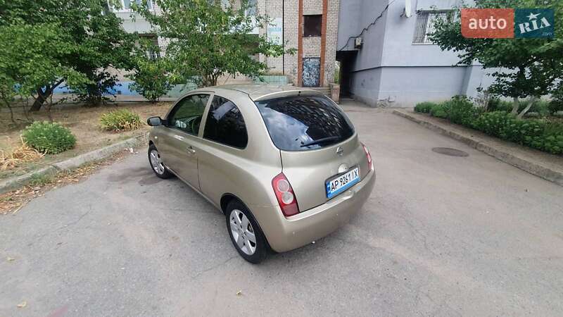 Хэтчбек Nissan Micra 2004 в Запорожье