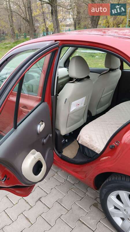 Хэтчбек Nissan Micra 2007 в Черноморске фото 10 Хэтчбек Nissan Micra 2007 в Черноморске
