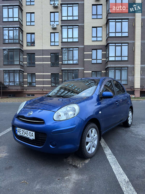 Nissan Micra 2015