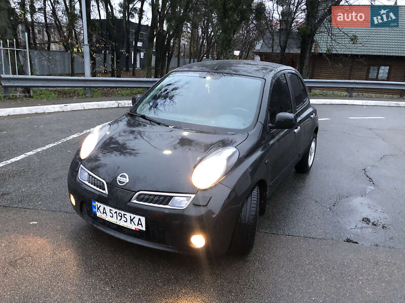 Хэтчбек Nissan Micra 2010 в Киеве