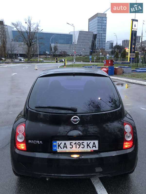 Хэтчбек Nissan Micra 2010 в Киеве