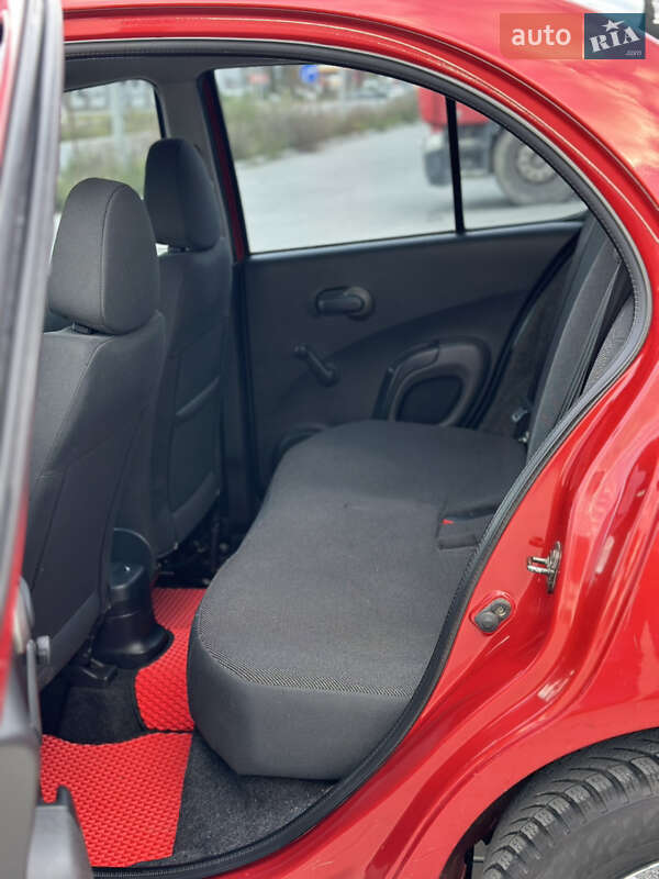 Хэтчбек Nissan Micra 2005 в Тернополе фото 22 Хэтчбек Nissan Micra 2005 в Тернополе