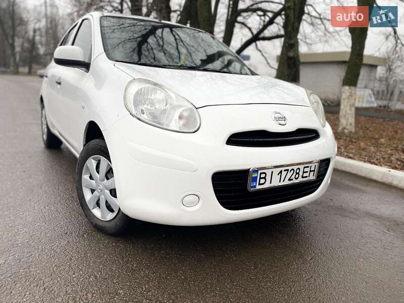 Хэтчбек Nissan Micra 2013 в Полтаве