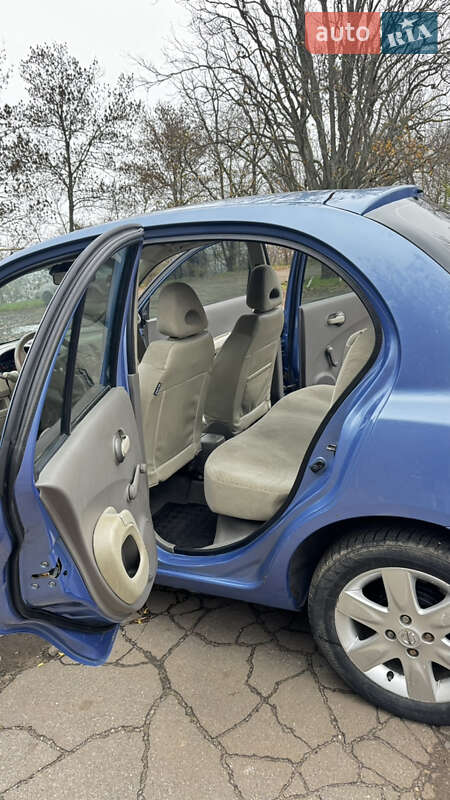 Хэтчбек Nissan Micra 2004 в Одессе