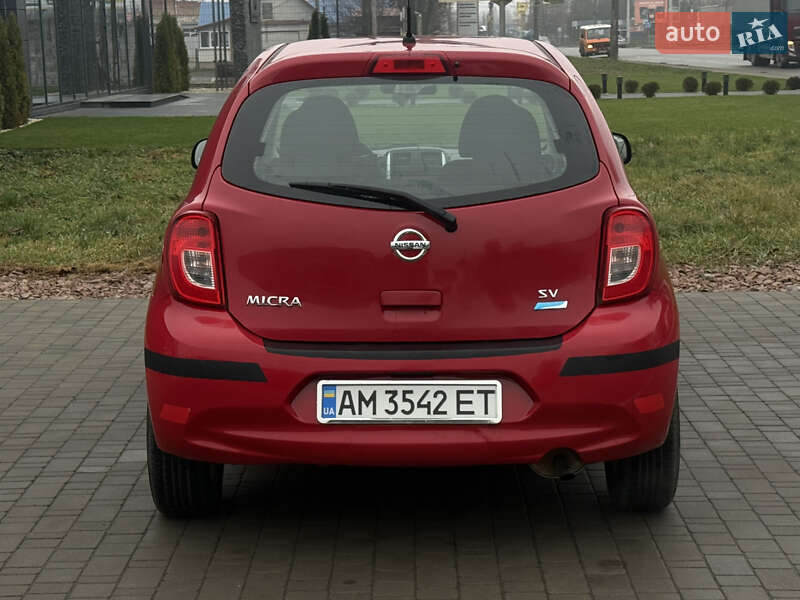 Хэтчбек Nissan Micra 2015 в Житомире