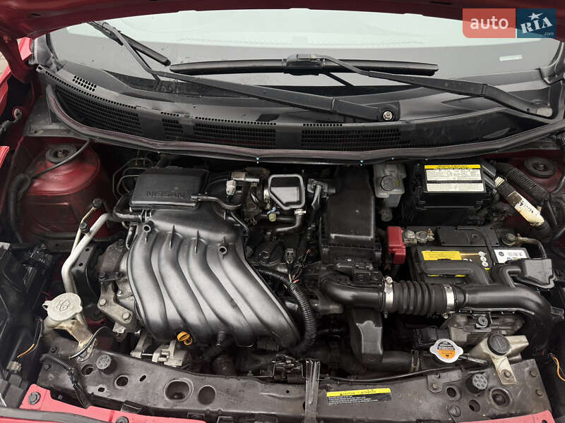 Хэтчбек Nissan Micra 2015 в Житомире