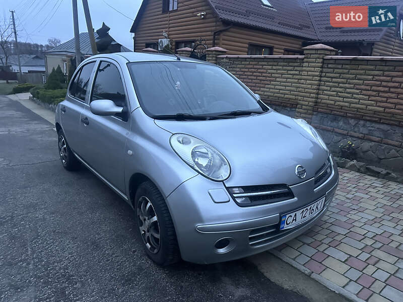 Хэтчбек Nissan Micra 2006 в Звенигородке