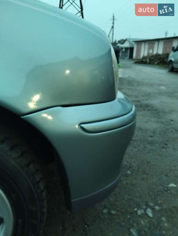 Хэтчбек Nissan Micra 2002 в Виннице