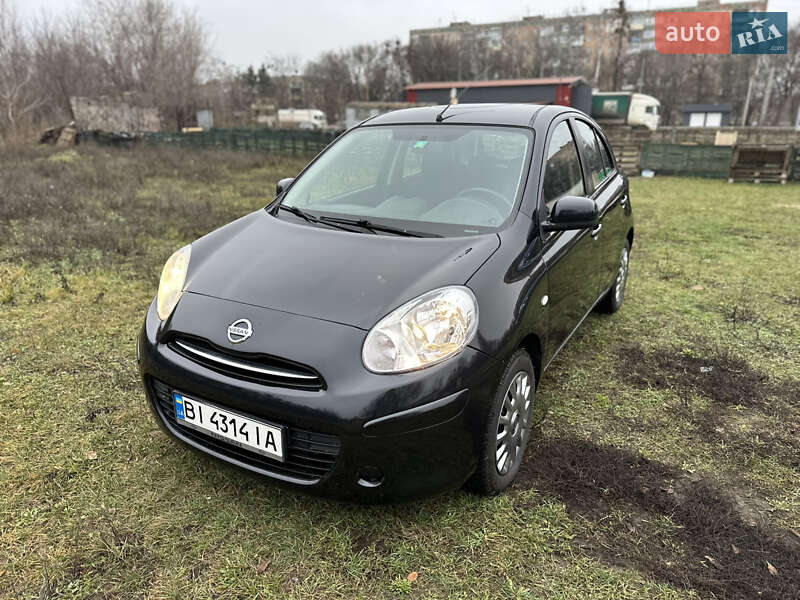 Хэтчбек Nissan Micra 2012 в Полтаве фото 2 Хэтчбек Nissan Micra 2012 в Полтаве