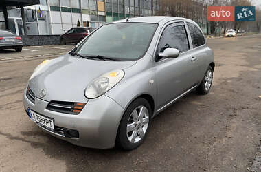 Хэтчбек Nissan Micra 2004 в Киеве