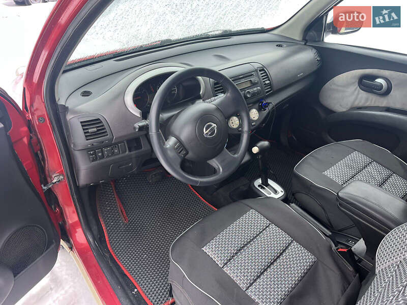 Хэтчбек Nissan Micra 2005 в Житомире