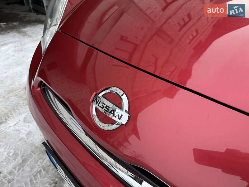 Хэтчбек Nissan Micra 2015 в Киеве