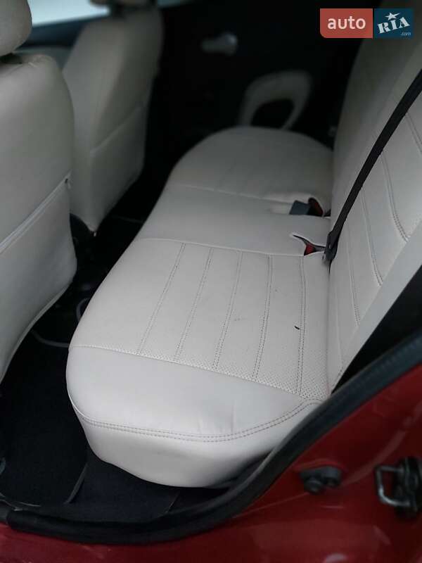 Хэтчбек Nissan Micra 2006 в Одессе фото 40 Хэтчбек Nissan Micra 2006 в Одессе