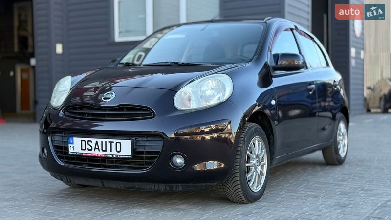 Хэтчбек Nissan Micra 2013 в Киеве