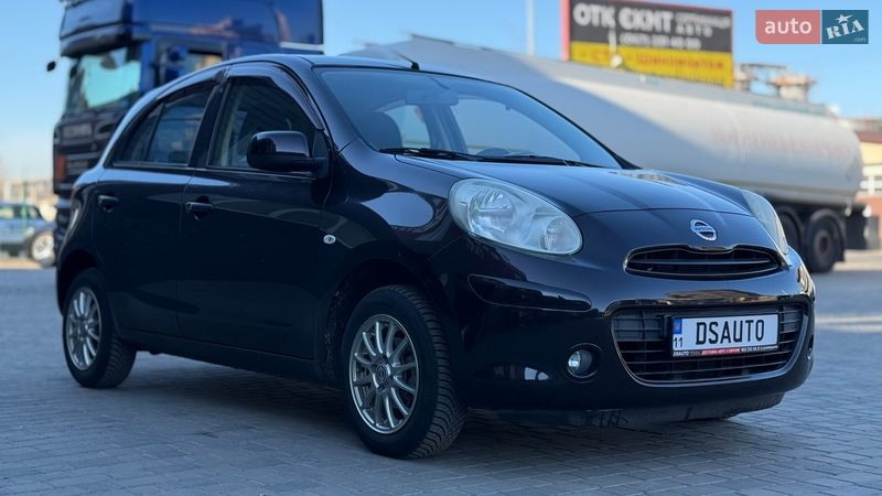 Хэтчбек Nissan Micra 2013 в Киеве