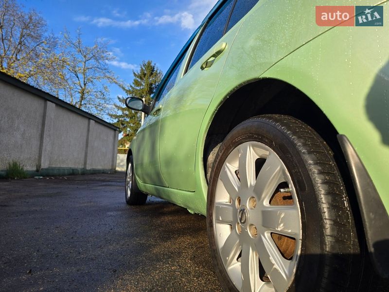 Хэтчбек Nissan Micra 2005 в Одессе