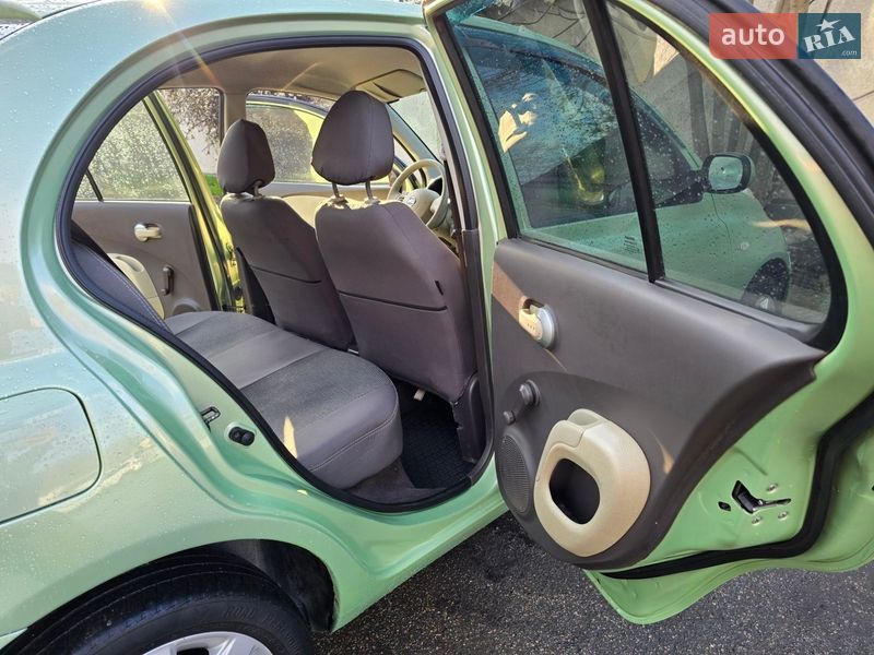 Хэтчбек Nissan Micra 2005 в Одессе