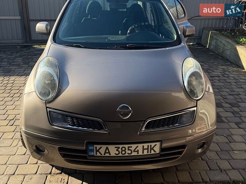 Nissan Micra 2010