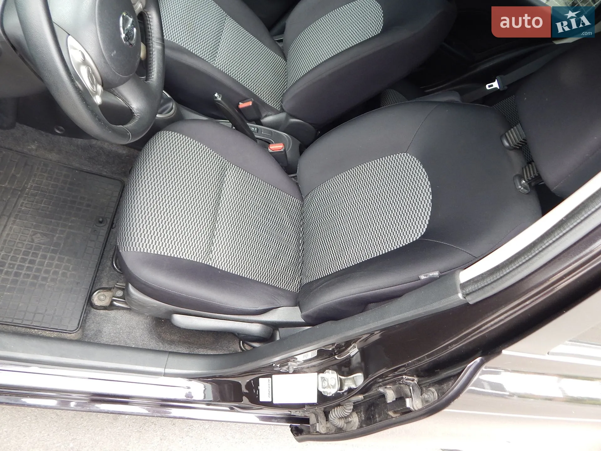 Nissan Micra 2014 VIN MDHFEUK13U0705985 фото оголошення 14 з 25