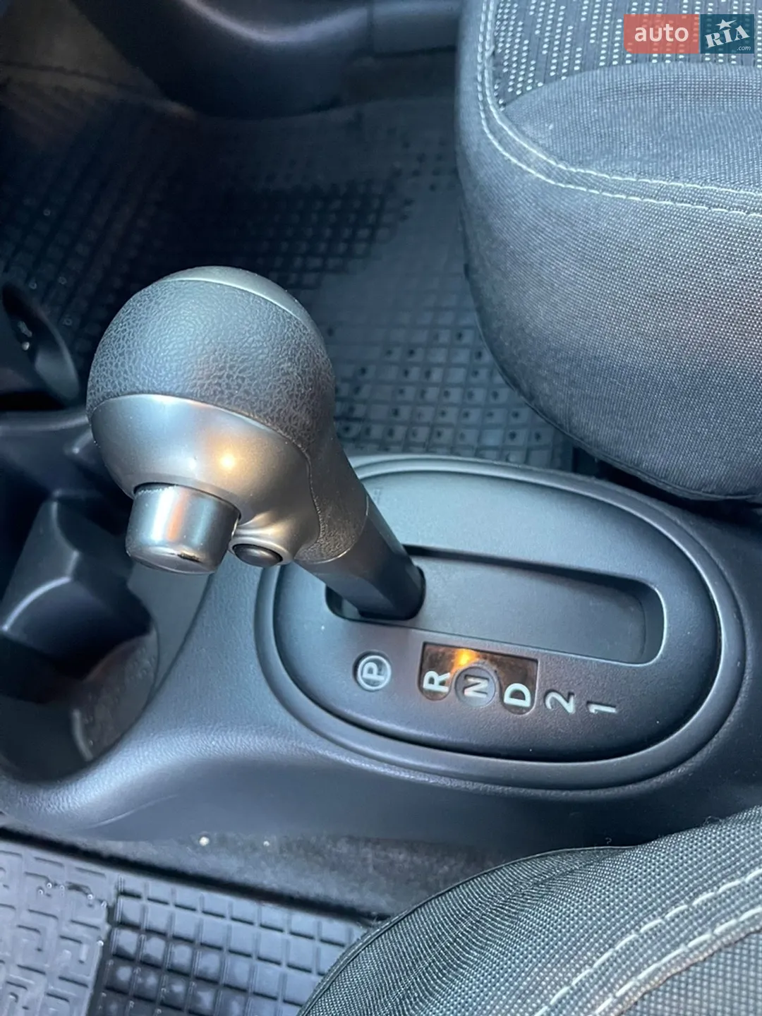 2013 Nissan Micra - мініатюра 21