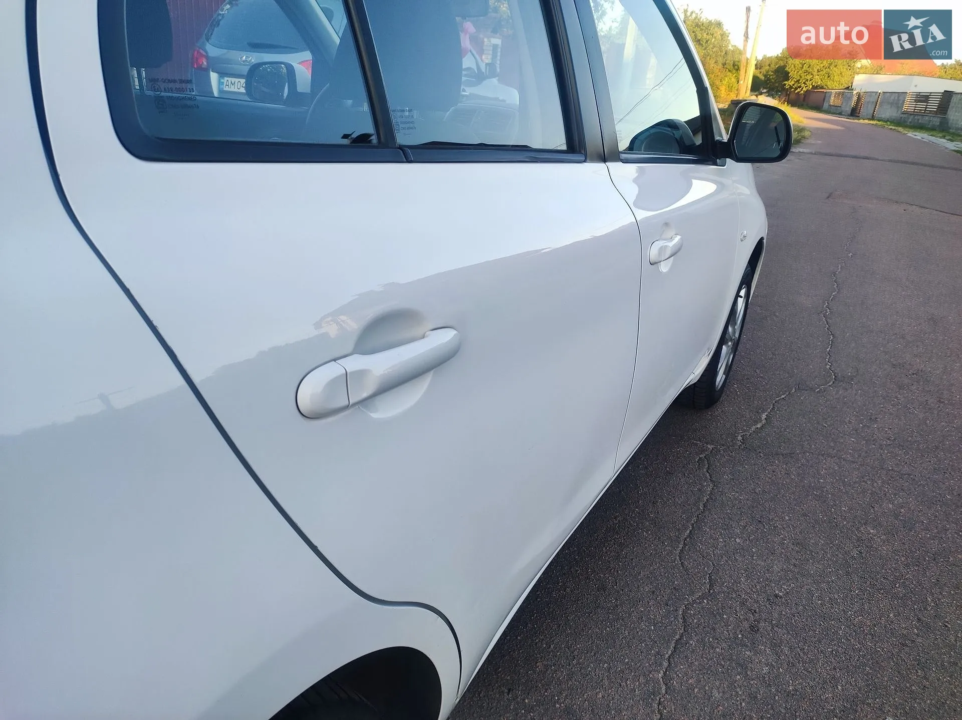 2013 Nissan Micra - мініатюра 11
